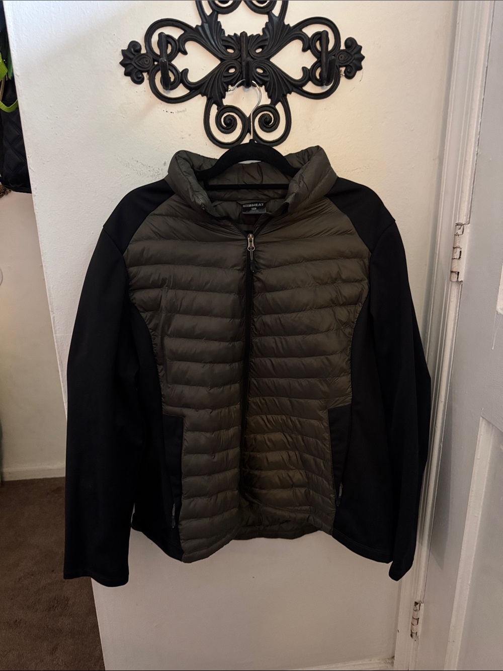 Women’s 32 Degrees Heat Olive & Black Hybrid Puffer Jacket
